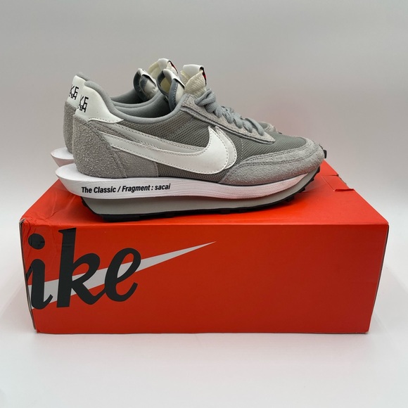 2021 Nike Fragment Design x sacai x LDV
Waffle 'Light Smoke Grey' size 8 - Picture 4 of 12